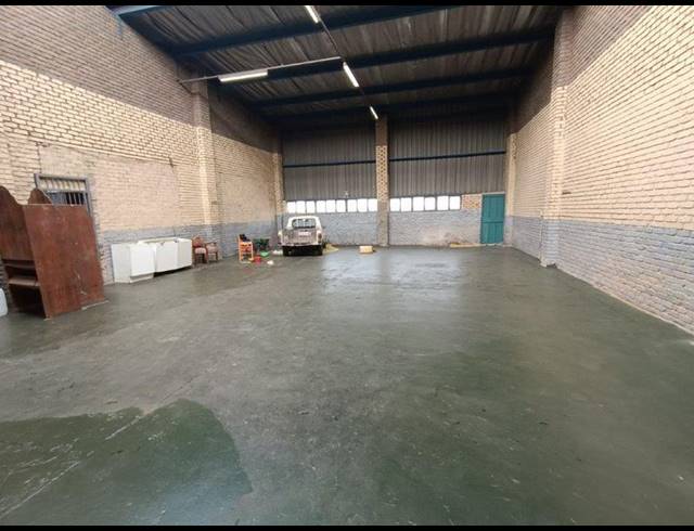 INDUSTRIAL PROPERTY TO RENT IN STORMILL
